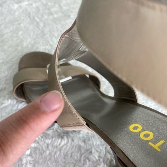 ME TOO Size 9 DIXIE BEIGE Gladiator Leather High Heel Sandal Open Toe Shoes - Picture 11 of 15